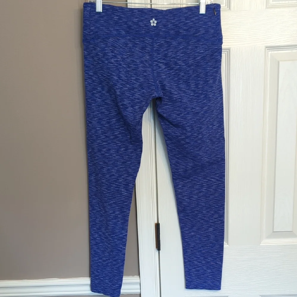 Tuff Athletics Leggings in Purple Heather - Picture 5 of 8